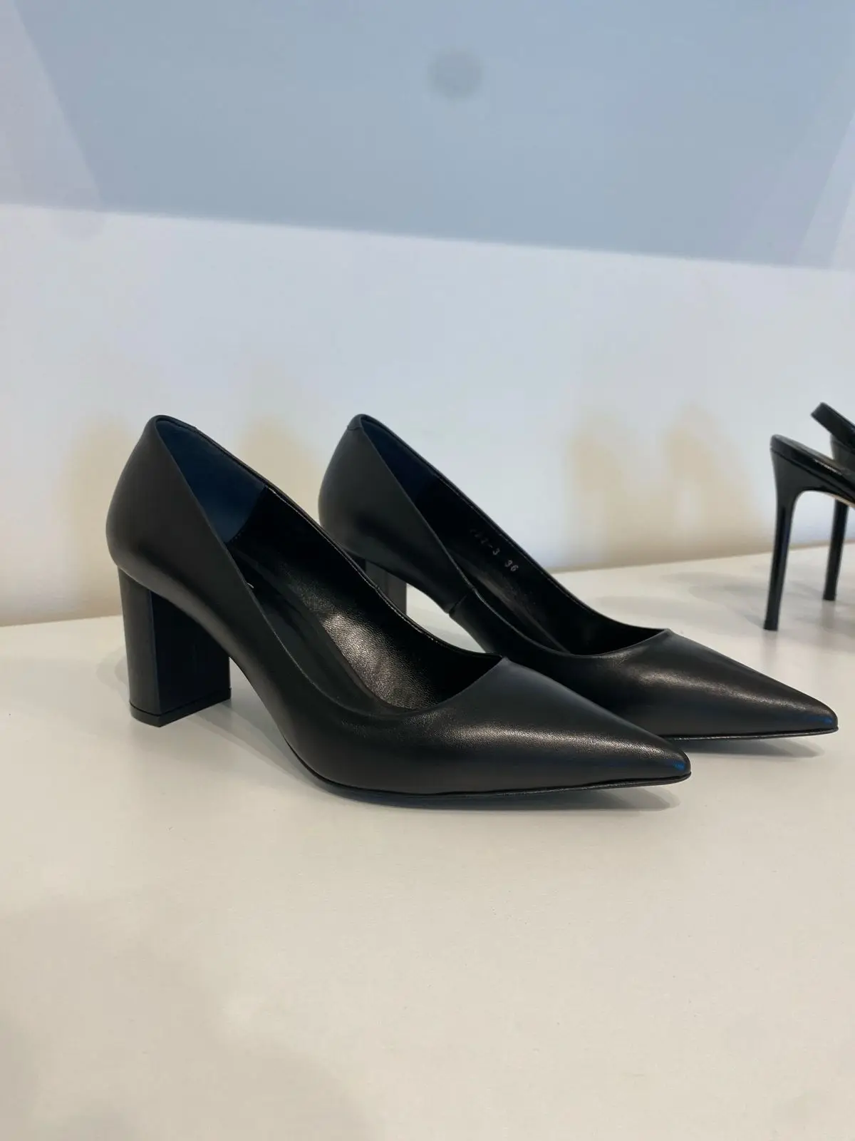 Comfort Black